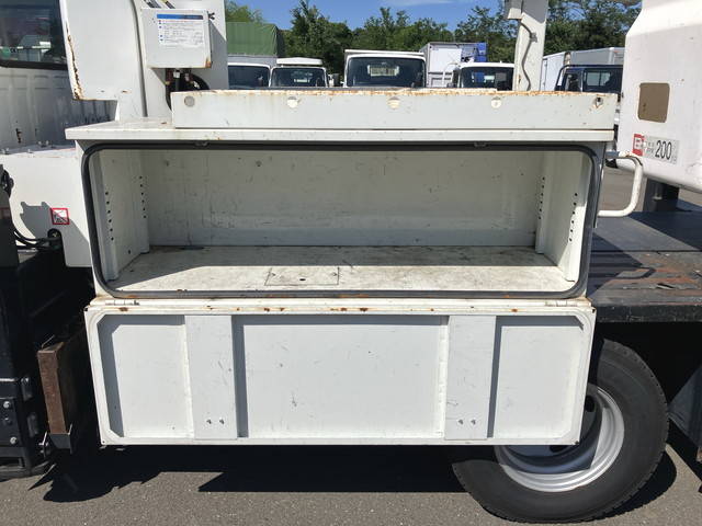 いすゞエルフ高所作業車小型（2t・3t）[写真17]