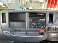 いすゞエルフ高所作業車小型（2t・3t）[写真37]