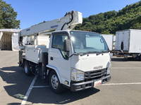 いすゞエルフ高所作業車小型（2t・3t）[写真04]