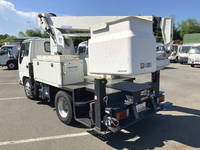 いすゞエルフ高所作業車小型（2t・3t）[写真05]