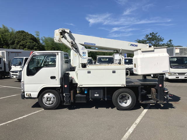 いすゞエルフ高所作業車小型（2t・3t）[写真05]