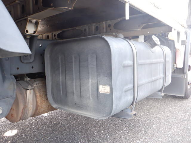 日野デュトロ平ボディ小型（2t・3t）[写真14]