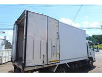 いすゞエルフ冷凍車（冷蔵車）小型（2t・3t）[写真12]