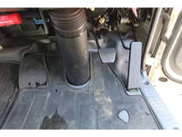 いすゞエルフ冷凍車（冷蔵車）小型（2t・3t）[写真29]