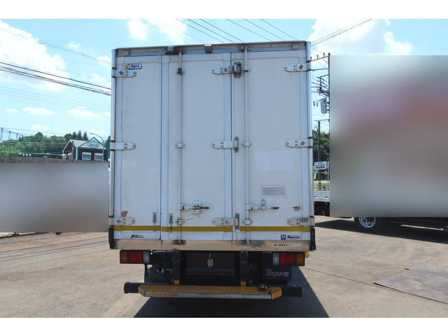 いすゞエルフ冷凍車（冷蔵車）小型（2t・3t）[写真06]