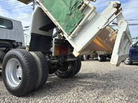 いすゞエルフダンプ小型（2t・3t）[写真13]