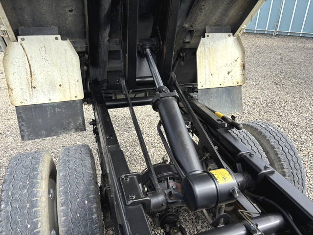 いすゞエルフダンプ小型（2t・3t）[写真14]