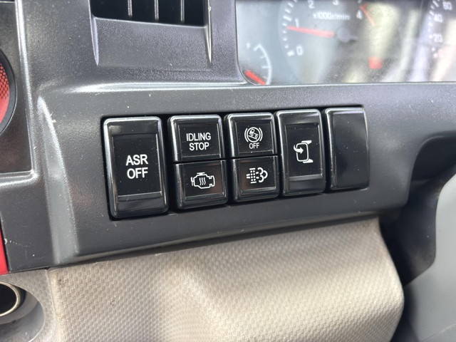 いすゞエルフダンプ小型（2t・3t）[写真25]