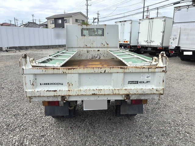 いすゞエルフダンプ小型（2t・3t）[写真06]