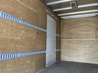 いすゞエルフアルミバン小型（2t・3t）[写真12]