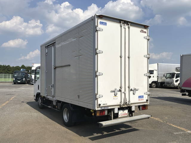 いすゞエルフアルミバン小型（2t・3t）[写真04]