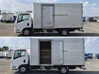 いすゞエルフアルミバン小型（2t・3t）[写真05]