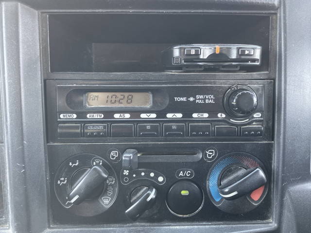 いすゞエルフ深ダンプ（土砂禁ダンプ）小型（2t・3t）[写真38]