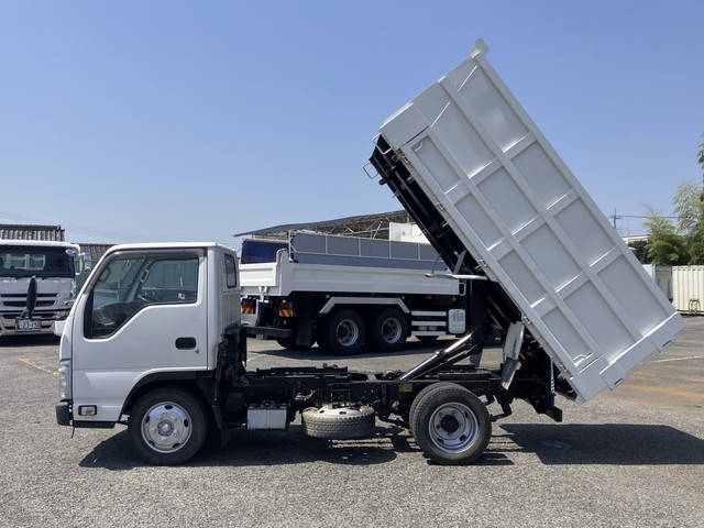 いすゞエルフ深ダンプ（土砂禁ダンプ）小型（2t・3t）[写真06]