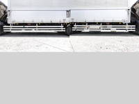 いすゞフォワードアルミウイング増トン（6t・8t）[写真15]