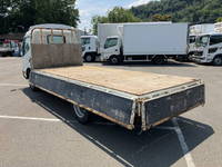 日野デュトロ平ボディ小型（2t・3t）[写真13]