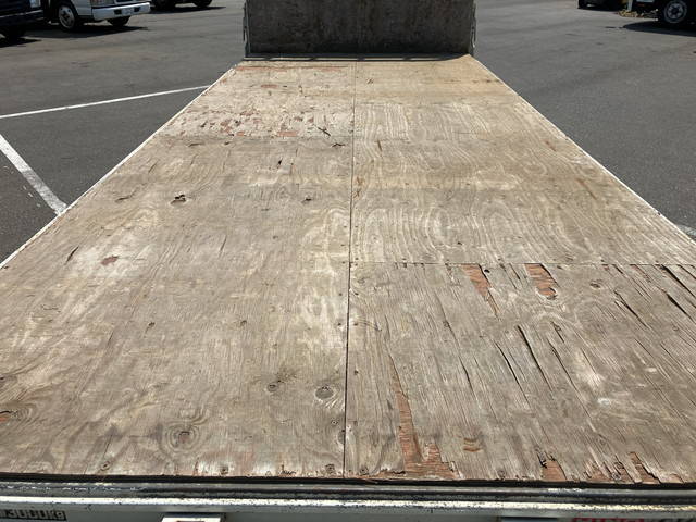 日野デュトロ平ボディ小型（2t・3t）[写真13]