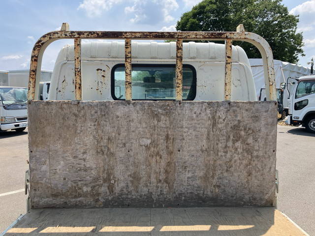 日野デュトロ平ボディ小型（2t・3t）[写真14]