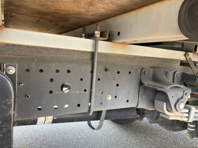 日野デュトロ平ボディ小型（2t・3t）[写真20]