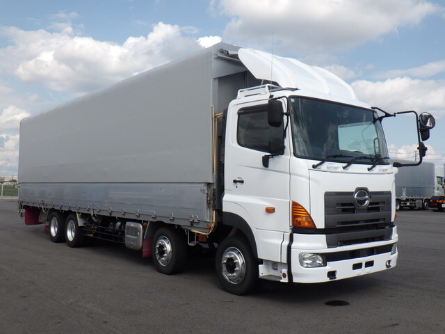 日野プロフィア幌ウイング大型（10t）[写真03]