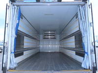 いすゞフォワード冷凍車（冷蔵車）中型（4t）[写真30]