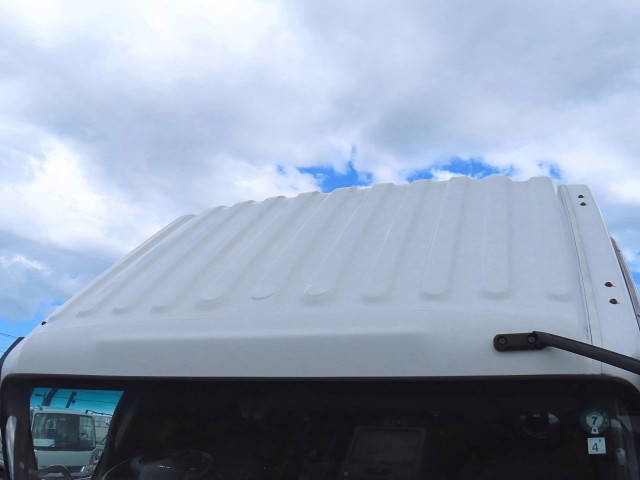 いすゞフォワード冷凍車（冷蔵車）中型（4t）[写真39]