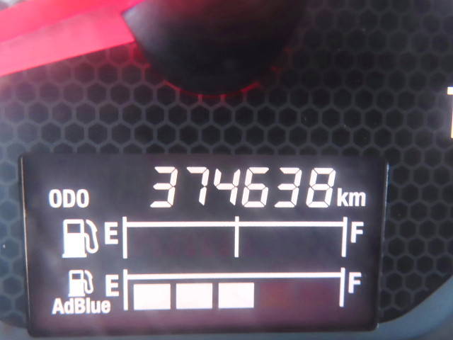 いすゞフォワード冷凍車（冷蔵車）中型（4t）[写真40]