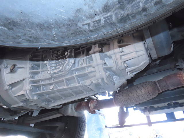 いすゞフォワード冷凍車（冷蔵車）中型（4t）[写真08]