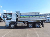 三菱ふそうスーパーグレートダンプ大型（10t）[写真07]