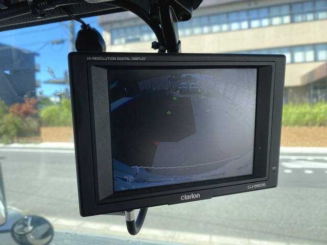 いすゞエルフ冷凍車（冷蔵車）小型（2t・3t）[写真14]