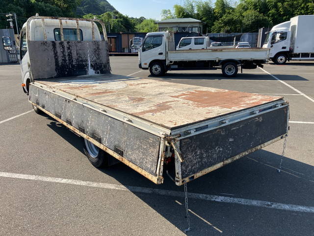 日野デュトロ平ボディ小型（2t・3t）[写真10]