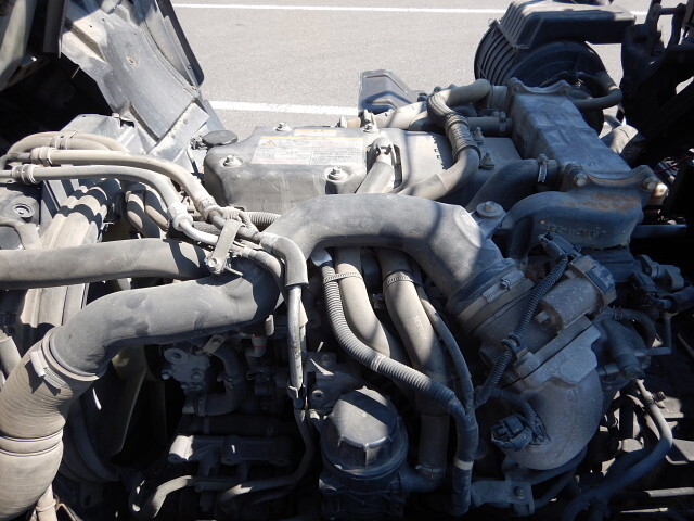 いすゞフォワードコンテナ専用車中型（4t）[写真14]