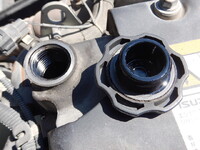 いすゞフォワードコンテナ専用車中型（4t）[写真18]