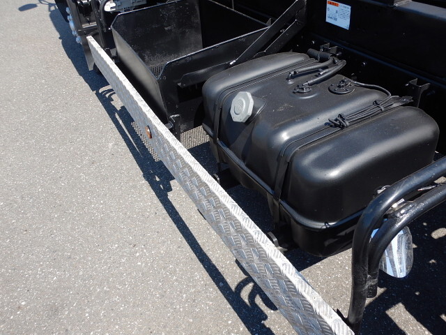 いすゞフォワードコンテナ専用車中型（4t）[写真27]