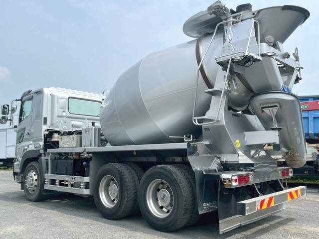 日野プロフィアミキサー車（コンクリートミキサー）大型（10t）[写真02]