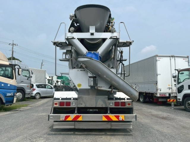 日野プロフィアミキサー車（コンクリートミキサー）大型（10t）[写真04]