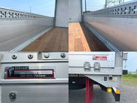 いすゞフォワードアルミウイング中型（4t）[写真15]