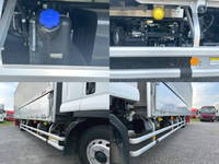 いすゞフォワードアルミウイング中型（4t）[写真19]