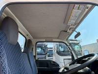 いすゞエルフ平ボディ小型（2t・3t）[写真23]