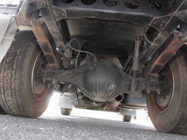 いすゞエルフバキュームカー小型（2t・3t）[写真20]