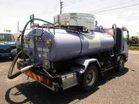 いすゞエルフバキュームカー小型（2t・3t）[写真05]