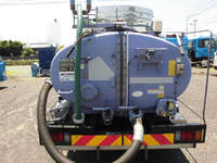 いすゞエルフバキュームカー小型（2t・3t）[写真06]