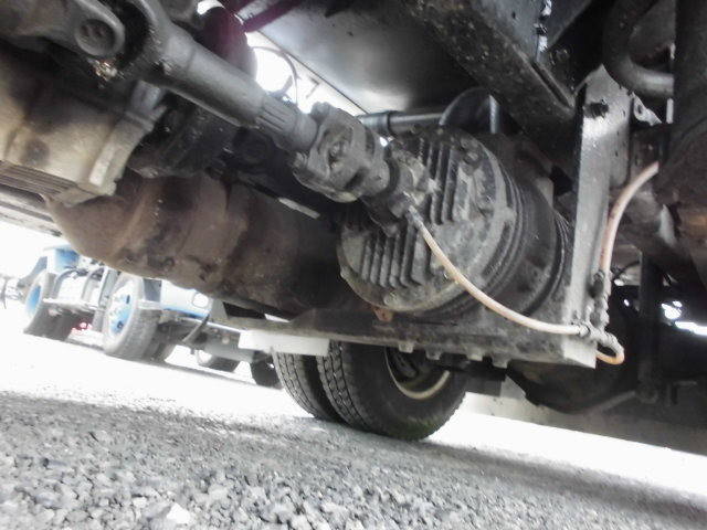 日野デュトロバキュームカー小型（2t・3t）[写真15]