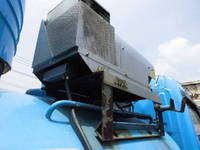 日野デュトロバキュームカー小型（2t・3t）[写真08]