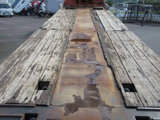 三菱ふそうスーパーグレートセルフローダー大型（10t）[写真12]