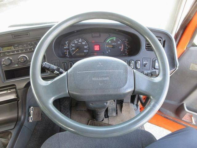 三菱ふそうスーパーグレートセルフローダー大型（10t）[写真29]
