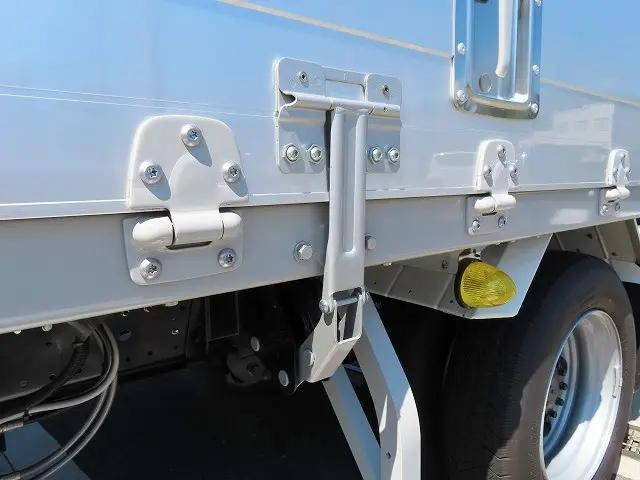 日野デュトロアルミウイング小型（2t・3t）[写真17]