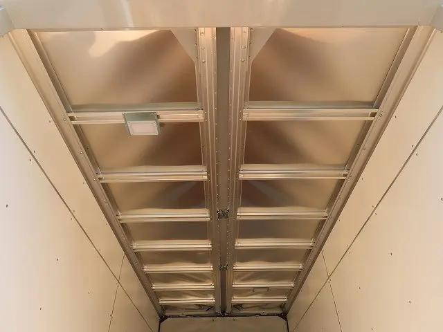 日野デュトロアルミウイング小型（2t・3t）[写真09]