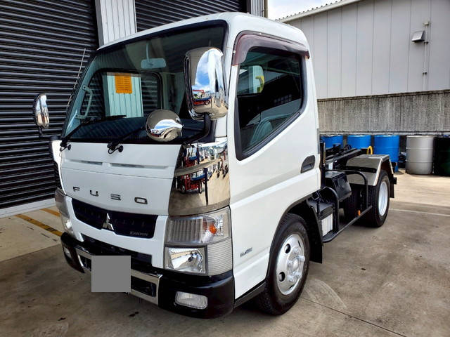 三菱ふそうキャンターコンテナ専用車小型（2t・3t）[写真01]