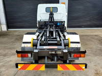 三菱ふそうキャンターコンテナ専用車小型（2t・3t）[写真11]